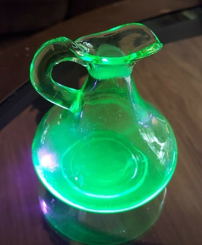 Vintage Green Depression Glass Cruet - No Stopper Glows Under Uv Light